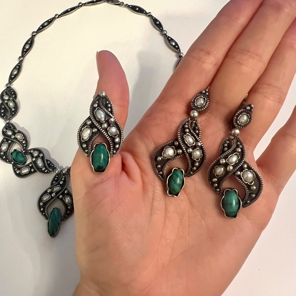 Vintage Solid Silver Malachite & Pearl Jewelry Set - Picture 3 of 5